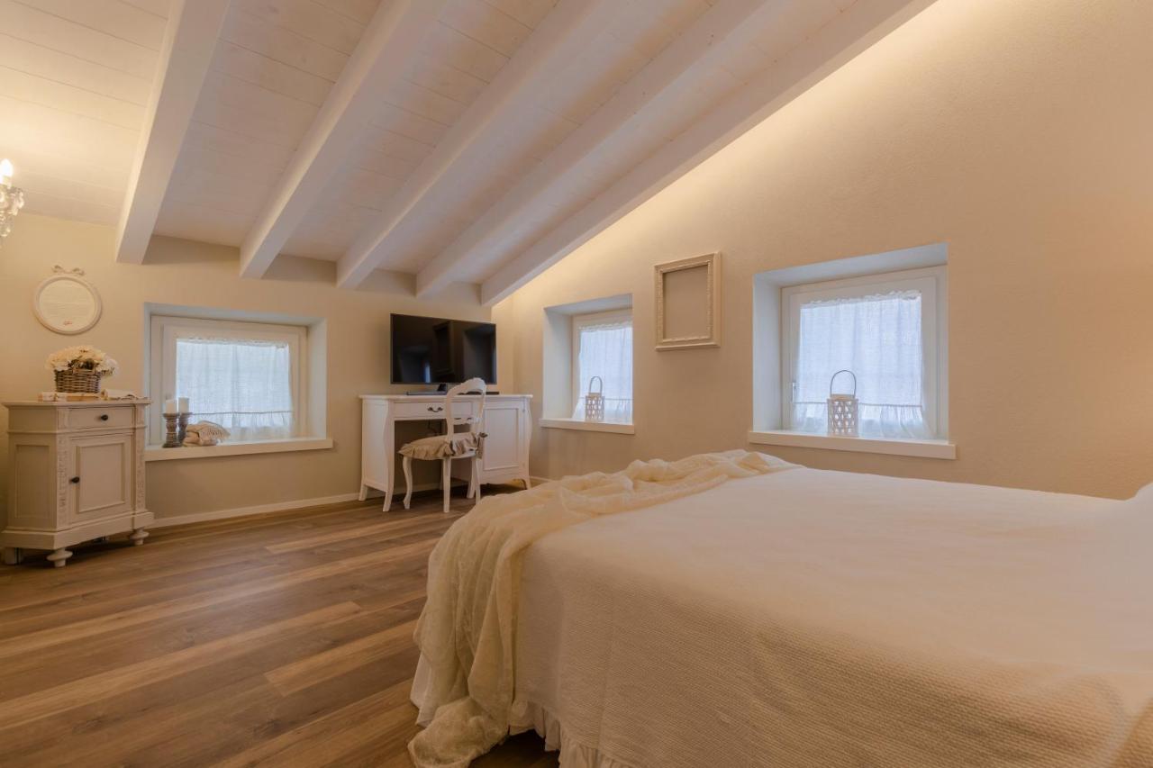 Il Cantuccio Sul Garda - Relais Di Charme Кавайон-Веронезе Экстерьер фото
